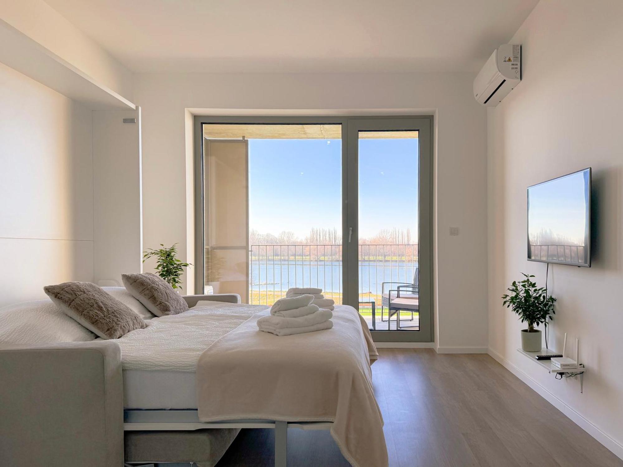 Apartment Blue Wave